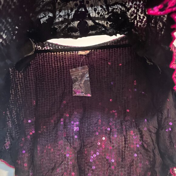 Vintage 1980s Hand Beaded Sequin Top | Bombay India | Magenta & Black Batwing - Picture 3 of 6